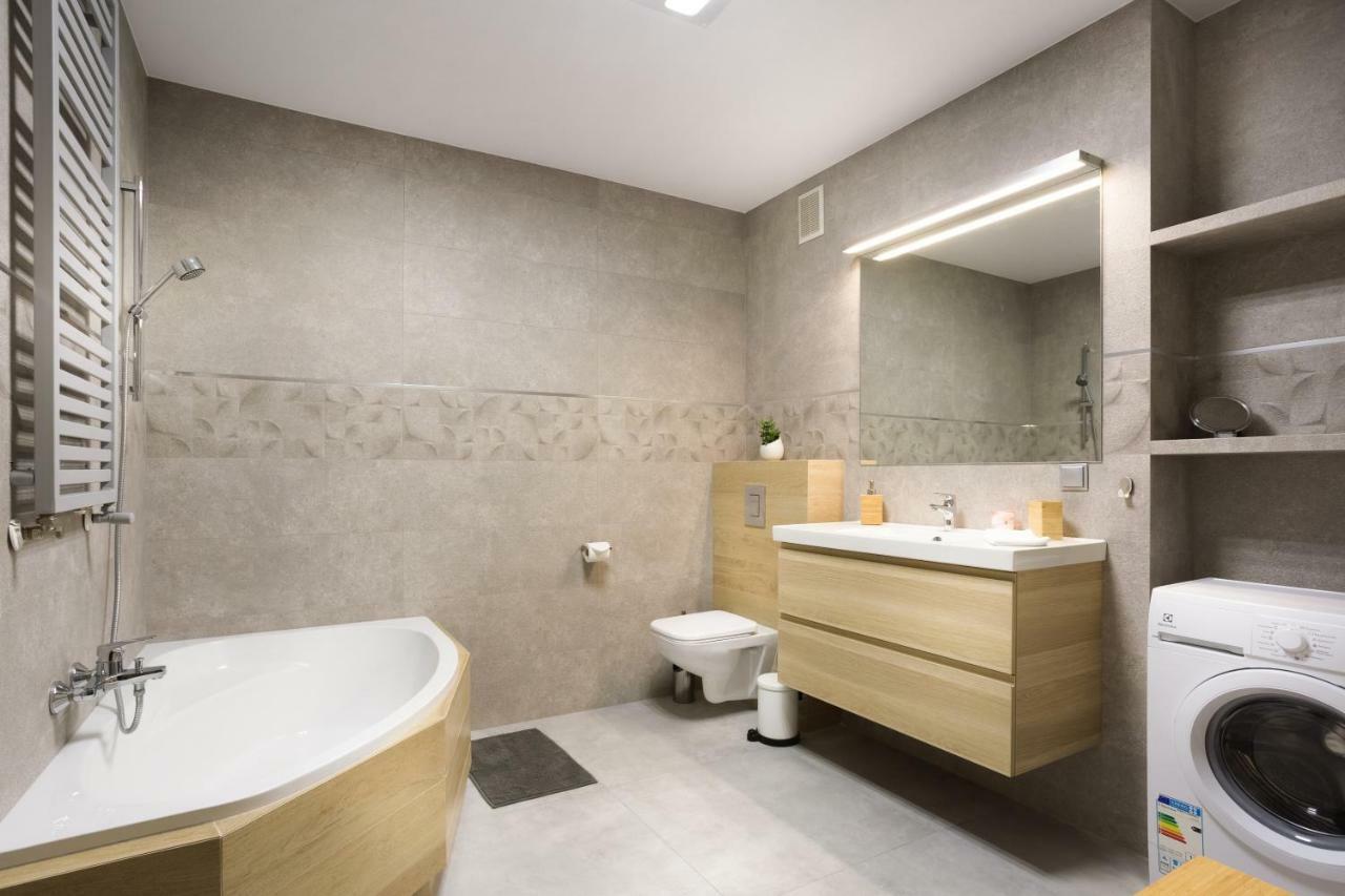 Premium Family&Friends Apartamento Poznan Exterior foto